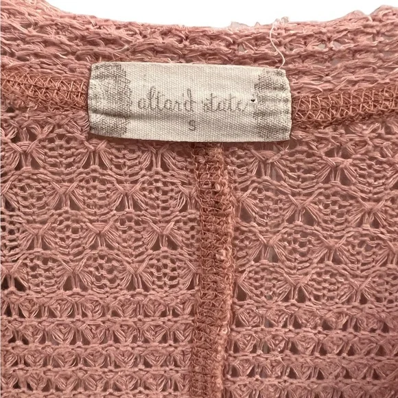 Altar’d State Women’s Distressed Pink Sweater Size S - Picture 4 of 7